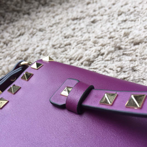 2016新作【Valentino ヴァレンティノスーパーコピー】Rockstudクラッチ Purple IW8B0399NWB
