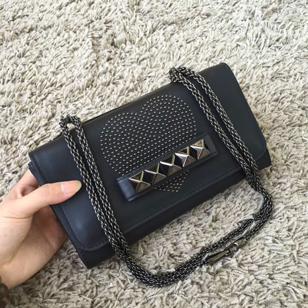 2016AW Valentino ヴァレンティノスーパーコピー Cash & Rocketコラボ ロックスタッズクラッチ IW1B0975VSJ
