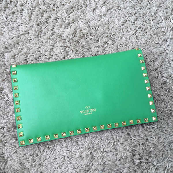 15新作 【Valentino ヴァレンティノスーパーコピー】Rockstudクラッチ グリーン IW11B0399NWB