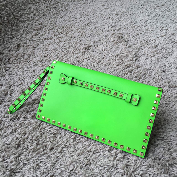 2016SS Valentino ヴァレンティノスーパーコピー Rockstud leather clutch IW15B0399NWB