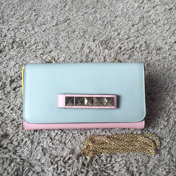 2016AW Valentino ヴァレンティノスーパーコピー クロスボディバッグ　ショルダーバッグ　チェーンバッグ W0BQ763VHE