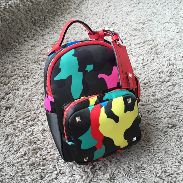 2016年春夏新作 Valentino ヴァレンティノスーパーコピー カモフラージュ バックパック IY0B0340NE5 A12