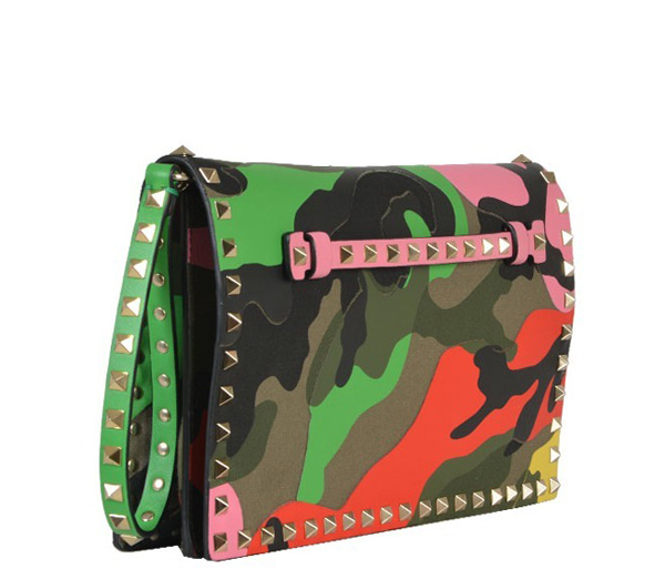 2016年春夏 Valentino ヴァレンティノスーパーコピー カモフラ ロックスタッズクラッチ