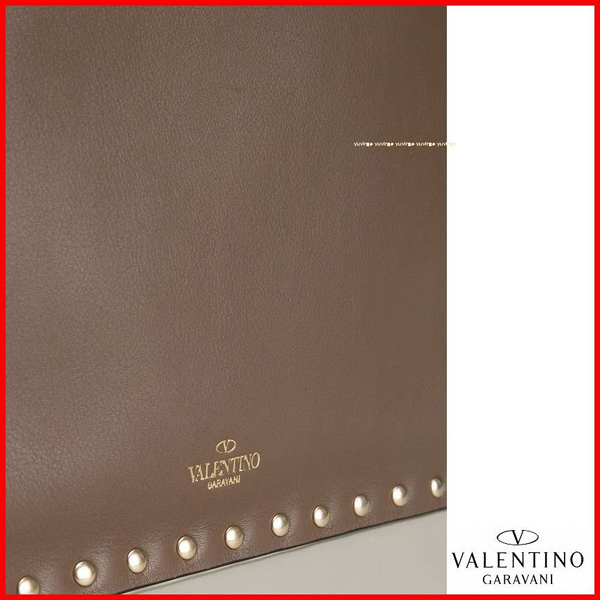 2016新作 【Valentino ヴァレンティノスーパーコピー】RockstudクラッチバッグＬ カーキ