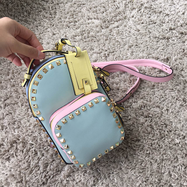 2016新作 【Valentino ヴァレンティノスーパーコピー】RockstudバックパックS パステル IW2B0859NOA