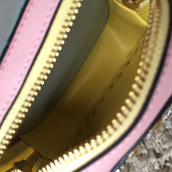 2016新作 【Valentino ヴァレンティノスーパーコピー】RockstudバックパックS パステル IW2B0859NOA