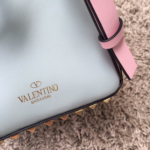 2016新作 【Valentino ヴァレンティノスーパーコピー】RockstudバックパックS パステル IW2B0859NOA