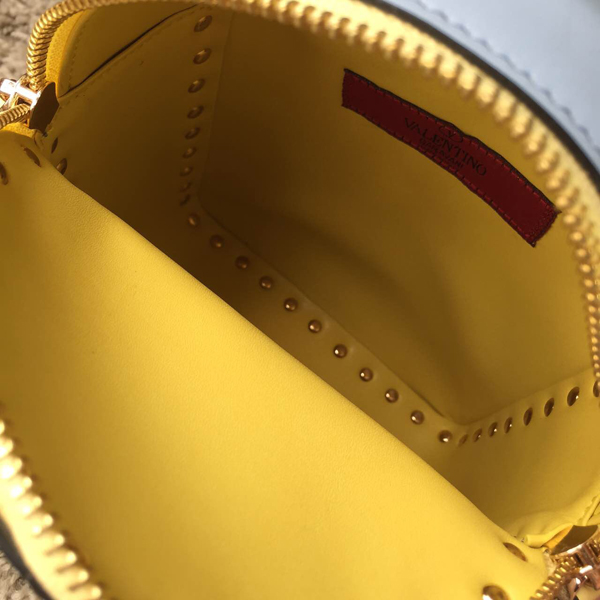 2016新作 【Valentino ヴァレンティノスーパーコピー】RockstudバックパックS パステル IW2B0859NOA