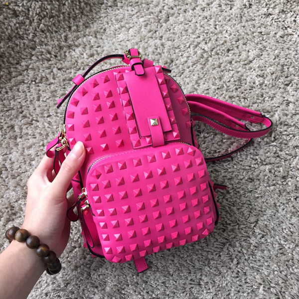 2016新作 Valentino ヴァレンティノスーパーコピー バックパック Rose Red
