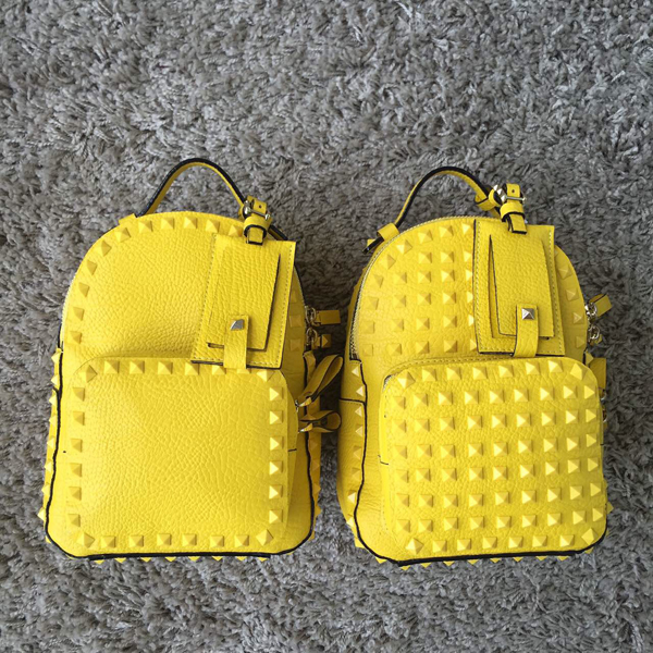 15新作 Valentino ヴァレンティノスーパーコピーヴァレンティノ（バレンチノ)バックパック YELLOW