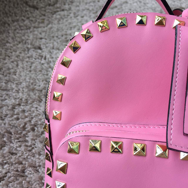 2016新作 Valentino ヴァレンティノスーパーコピーヴァレンティノ（バレンチノ)バックパック PINK