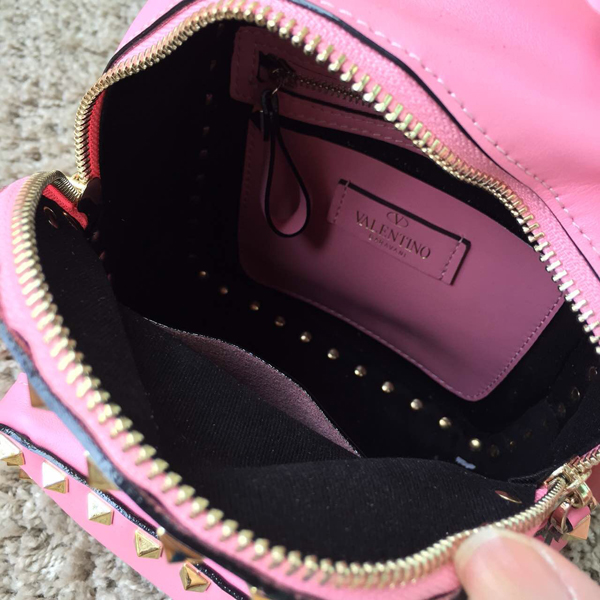 2016新作 Valentino ヴァレンティノスーパーコピーヴァレンティノ（バレンチノ)バックパック PINK