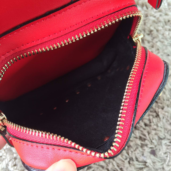 2016AW Valentino ヴァレンティノスーパーコピー★ 人気のロックスタッズバックパック ミニ Red