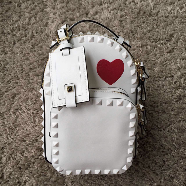 2016新作 大人気☆【Valentino ヴァレンティノスーパーコピー】Rockstud small backpack