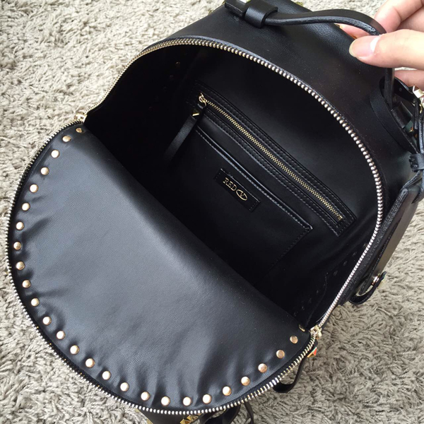 2016AW Valentino ヴァレンティノスーパーコピー　バックパック　大　ブラック！