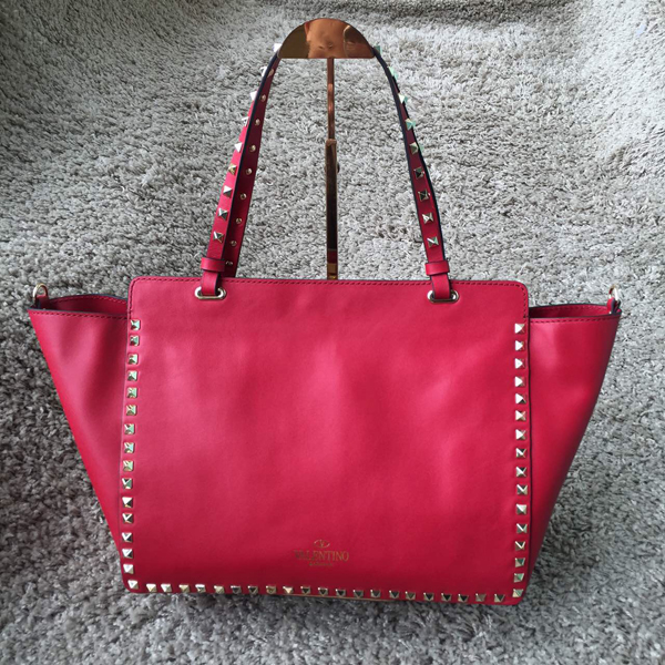 2016AW ★紗栄子さん愛用サイズ★Valentino ヴァレンティノスーパーコピー トラペーゼ MINI IW9B2399NWB