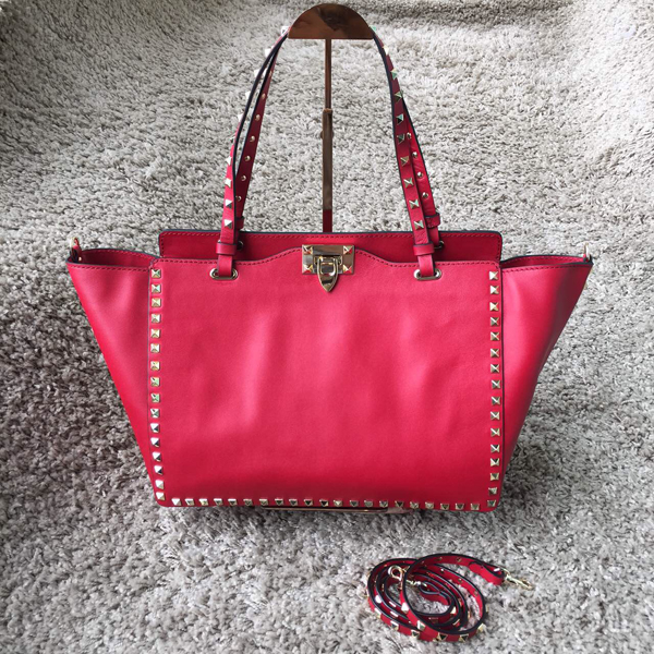 2016AW ★紗栄子さん愛用サイズ★Valentino ヴァレンティノスーパーコピー トラペーゼ MINI IW9B2399NWB