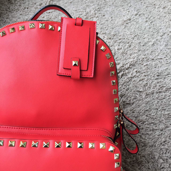 2016SS Valentino ヴァレンティノスーパーコピー ヴァレンティノ ロックスタッズ バックパック Red