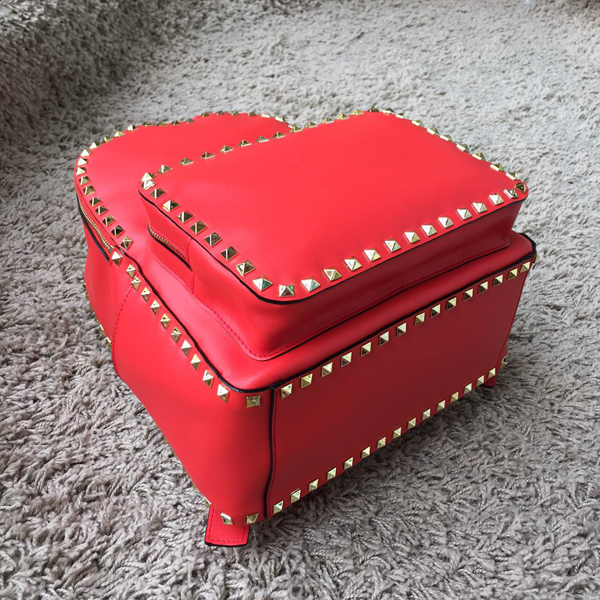 2016SS Valentino ヴァレンティノスーパーコピー ヴァレンティノ ロックスタッズ バックパック Red