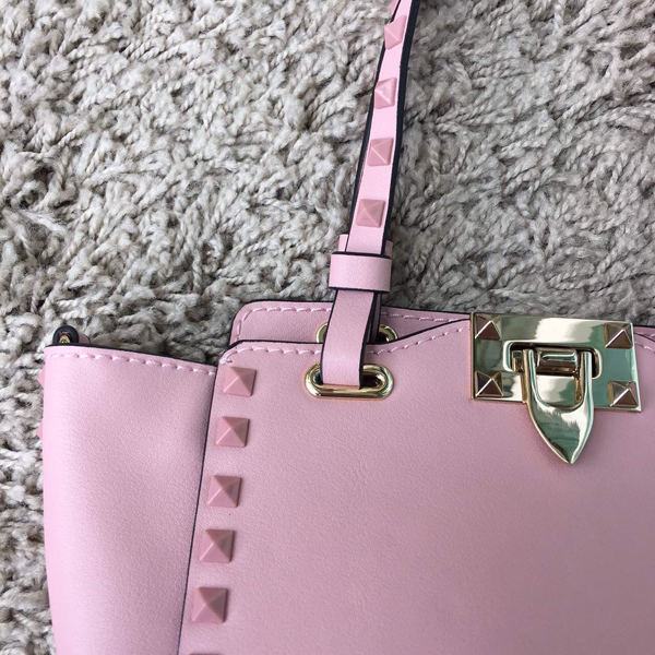 2016SS ★定番新色★Valentino ヴァレンティノスーパーコピーロックスタッズ/ミディアム JW2B0970B0LW34