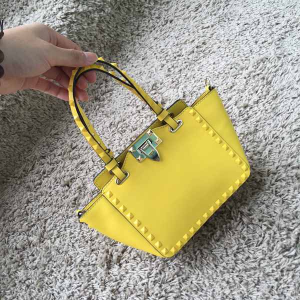 Valentino ヴァレンティノスーパーコピー 15SS ロックスタッド 2WAY ミニバッグ 