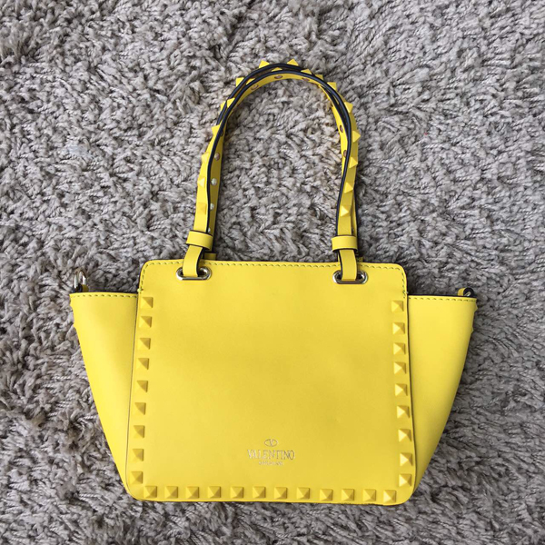 Valentino ヴァレンティノスーパーコピー 15SS ロックスタッド 2WAY ミニバッグ 
