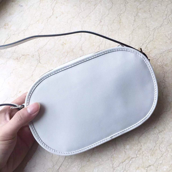 2016SS★Valentino ヴァレンティノスーパーコピー クロスボディバッグ White 人気復刻モデル IW2B0844 VIT N51