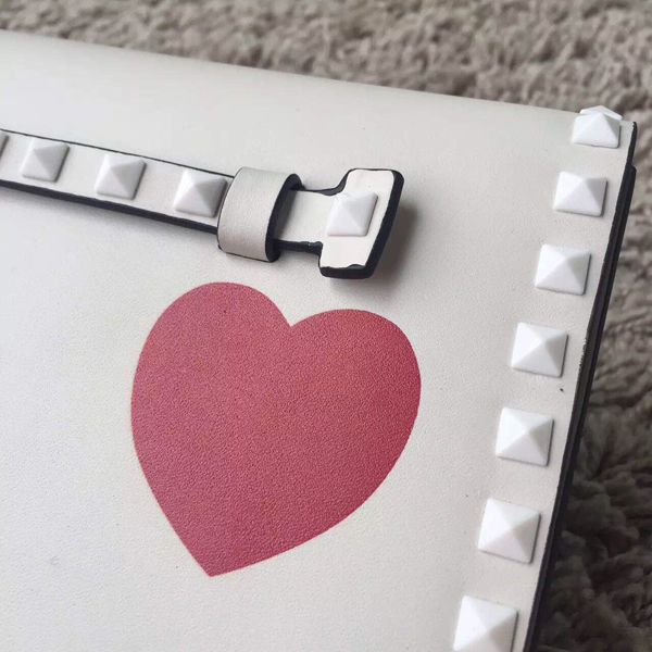 2016年春夏 Valentino ヴァレンティノスーパーコピー White Rockstud leather clutch