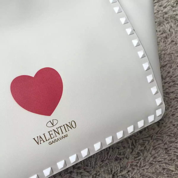 2016AW★Valentino ヴァレンティノスーパーコピー ミニ ロックスタッド White 2WAY Rockstud