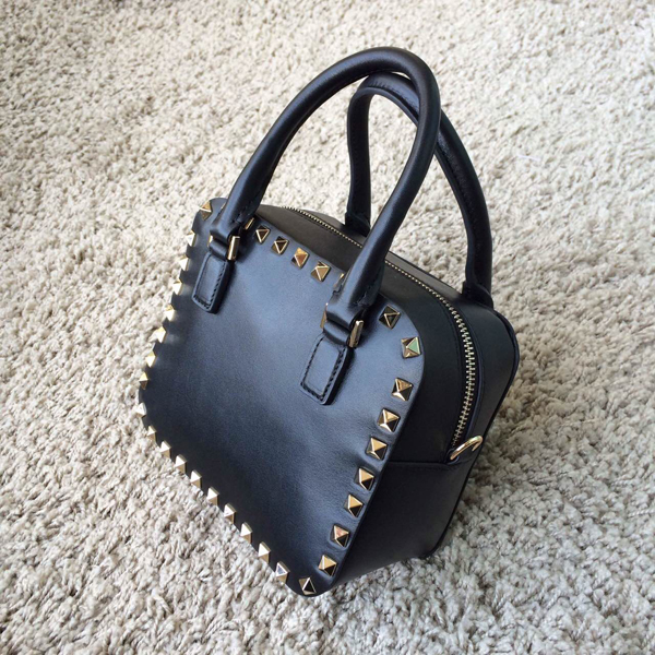 2016-17年秋冬 Valentino ヴァレンティノスーパーコピー ROCKSTUD 2WAY仕様 MINI BAG MARINE