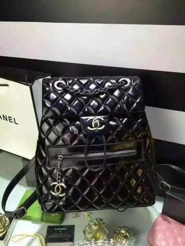 16AW┃Chanel シャネルスーパーコピー 《争奪戦 早い者勝ち 》バックパックL A92961 Y07495 2A448