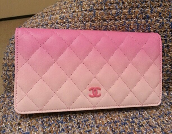 2016春夏新作 Chanel シャネルスーパーコピー 2つ折り長財布　グラデーションピンク