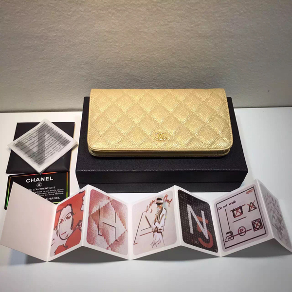 【2016年春夏】Chanel シャネルスーパーコピー  2つ折り長財布