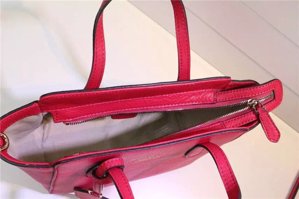 2016☆GUCCI☆グッチスーパーコピー ミニ レザー トップハンドルバッグ ローズ 368827 CAO0G 5535