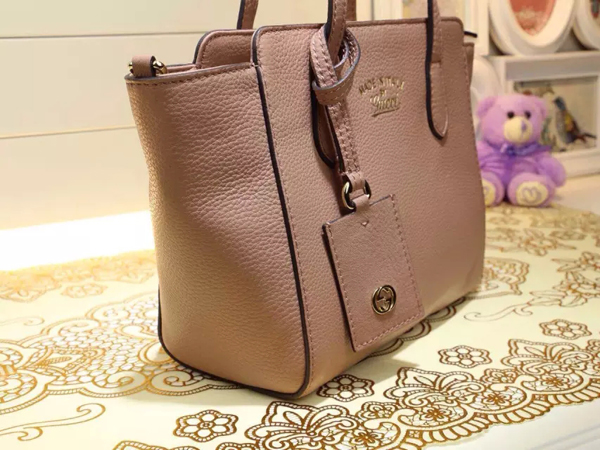 イチオシ★2016新作入荷【 GUCCI 】グッチバッグスーパーコピー swing mini leather top handle bag 368827 CAO0G 5806