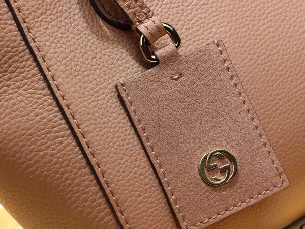 イチオシ★2016新作入荷【 GUCCI 】グッチバッグスーパーコピー swing mini leather top handle bag 368827 CAO0G 5806