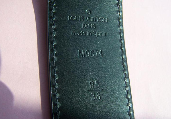 ルイヴィトン ベルト コピー サンチュール・ボストン 35MM M9674T