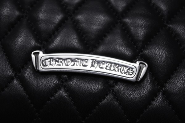 国内発送★クロムハーツ★#4　ウェーブキルティングウォレット Chromehearts51