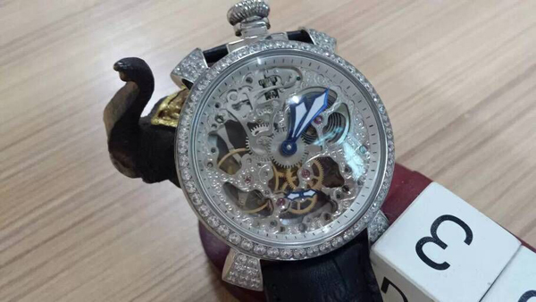 ガガミラノスーパーコピー/GaGa Milano / 腕時計 / 48MM CRYSTAL / 6090.01
