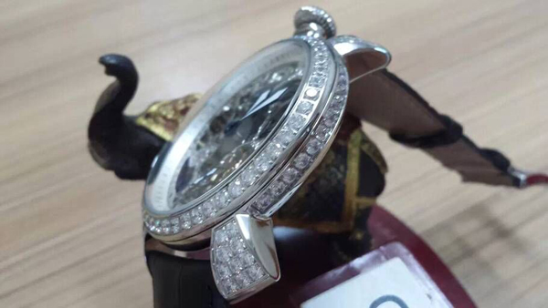 ガガミラノスーパーコピー/GaGa Milano / 腕時計 / 48MM CRYSTAL / 6090.01