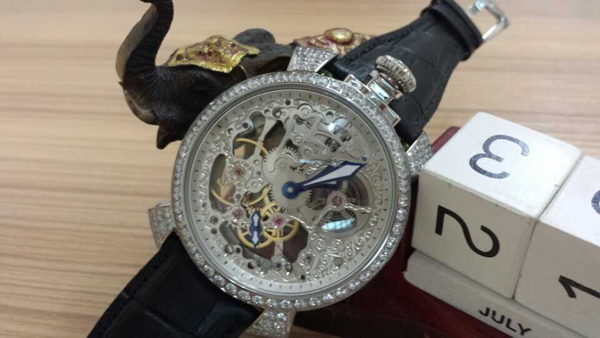 ガガミラノスーパーコピー/GaGa Milano / 腕時計 / 48MM CRYSTAL / 6090.01