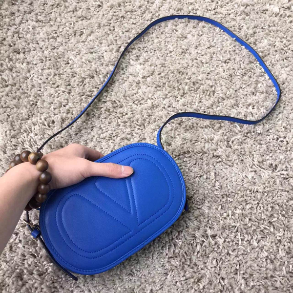 2016SS★Valentino ヴァレンティノスーパーコピークロスボディバッグ Blue 人気復刻モデル IW2B0844 VIT N53