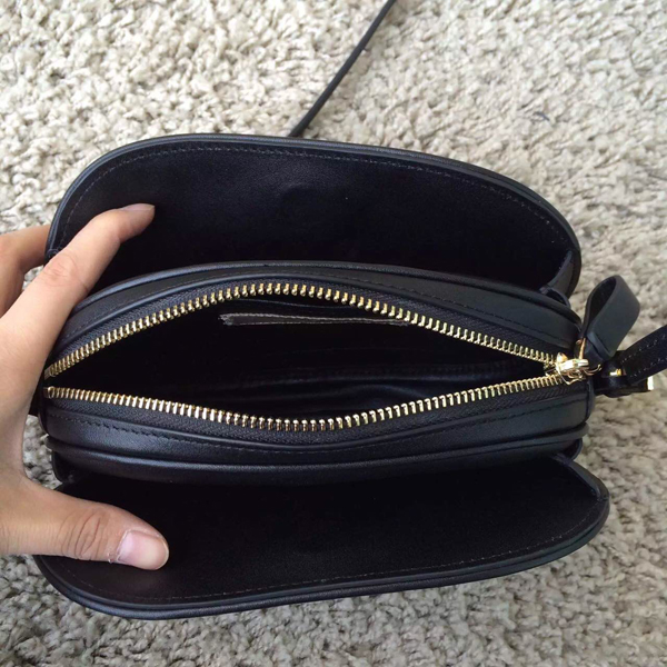 2016SS★Valentino ヴァレンティノスーパーコピークロスボディバッグ Black 人気復刻モデル IW2B0844 VIT N55