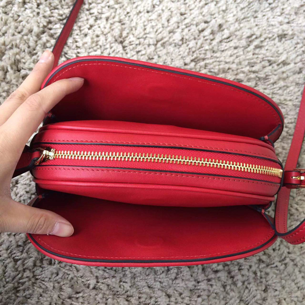 2016SS ★Valentino クロスボディバッグ ヴァレンティノスーパーコピーRed 人気復刻モデルIW2B0844 VIT N50