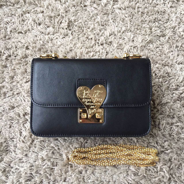 2016AW セレブ愛用者多数☆Valentino ヴァレンティノスーパーコピー☆ Black L'Amour Leather 
Shoulder Bag