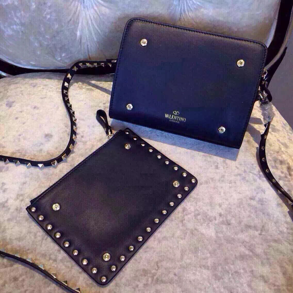2016新作 セレブ愛用 ∞∞Valentino ヴァレンティノスーパーコピー∞∞ Rockstudショルダーバッグ☆