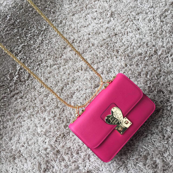 2016AW セレブ愛用者多数☆Valentino ヴァレンティノスーパーコピー☆ Rose Red
 L'Amour Leather Shoulder Bag