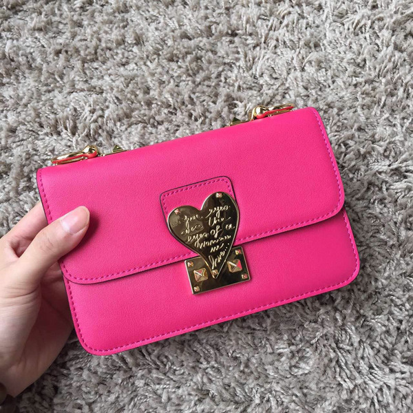 2016AW セレブ愛用者多数☆Valentino ヴァレンティノスーパーコピー☆ Rose Red
 L'Amour Leather Shoulder Bag