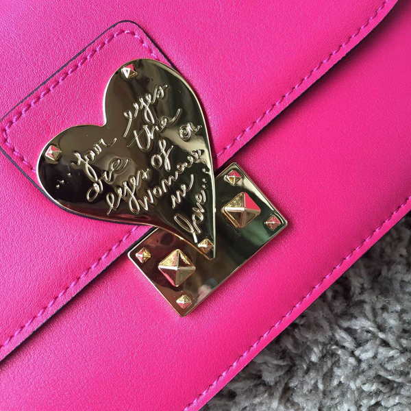 2016AW セレブ愛用者多数☆Valentino ヴァレンティノスーパーコピー☆ Rose Red
 L'Amour Leather Shoulder Bag