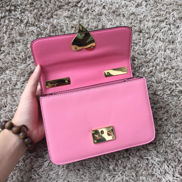 2016AW セレブ愛用者多数☆Valentino ヴァレンティノスーパーコピー☆ Pink L'Amour Leather Shoulder Bag